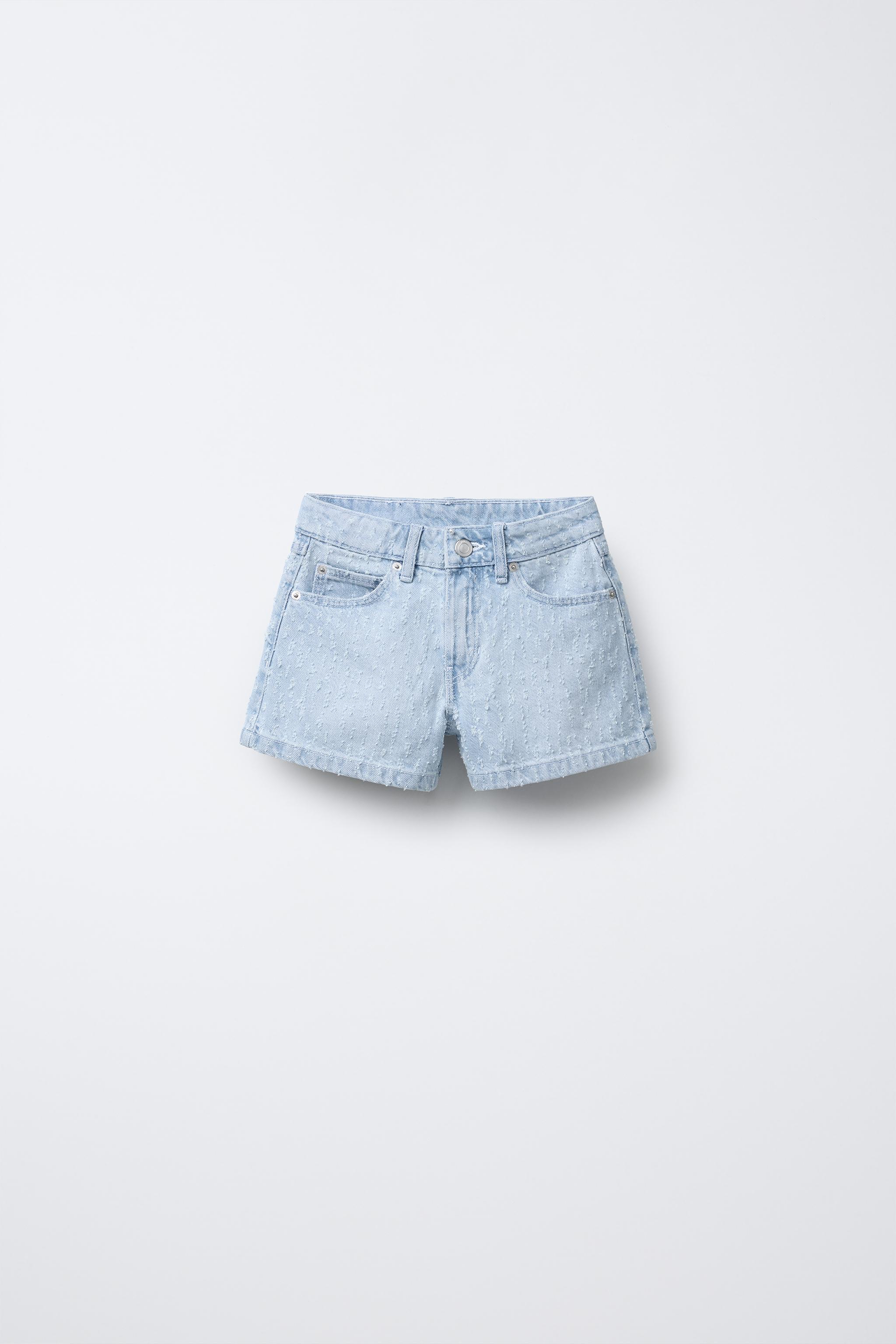 RIPPED DENIM SHORTS